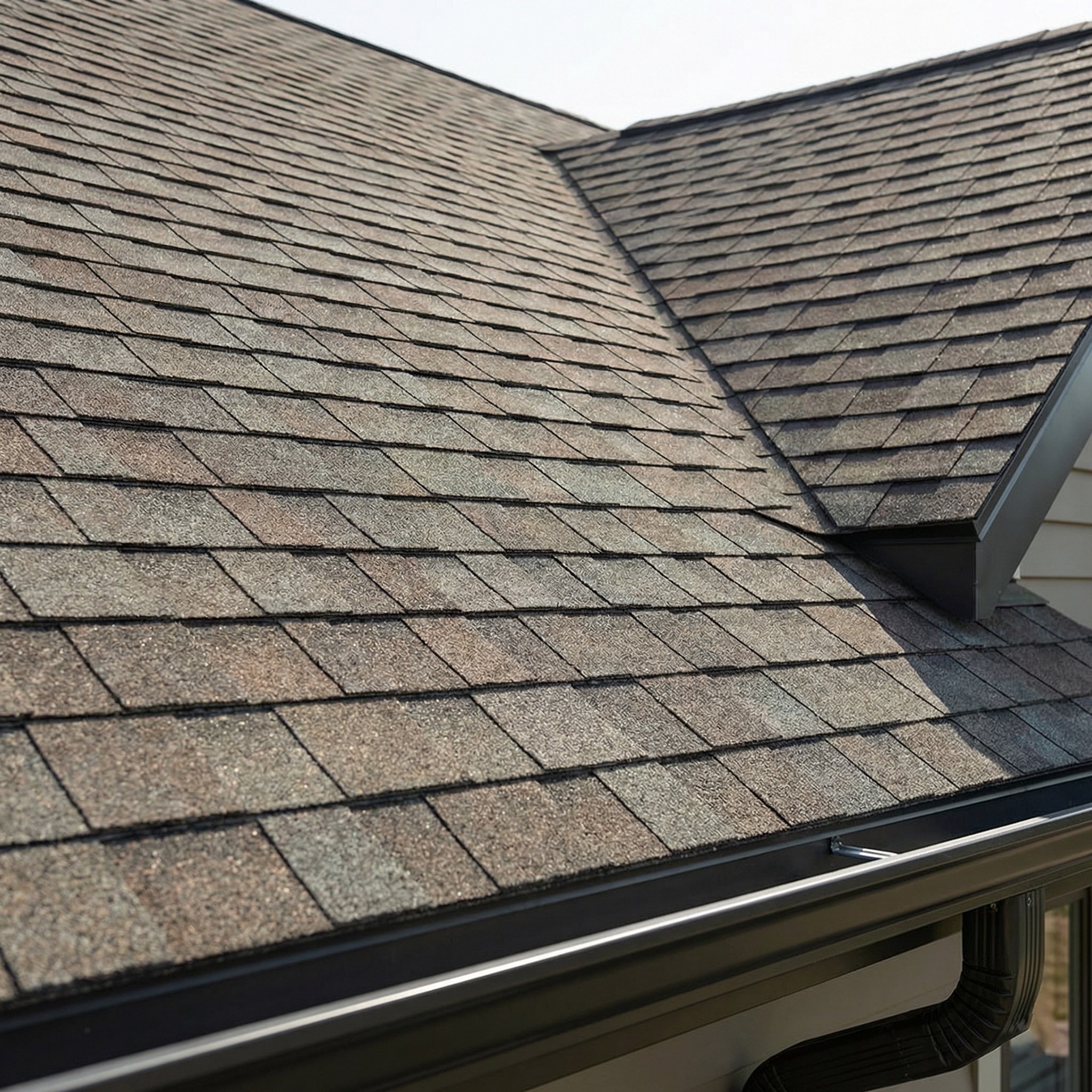 Asphalt shingle roof
